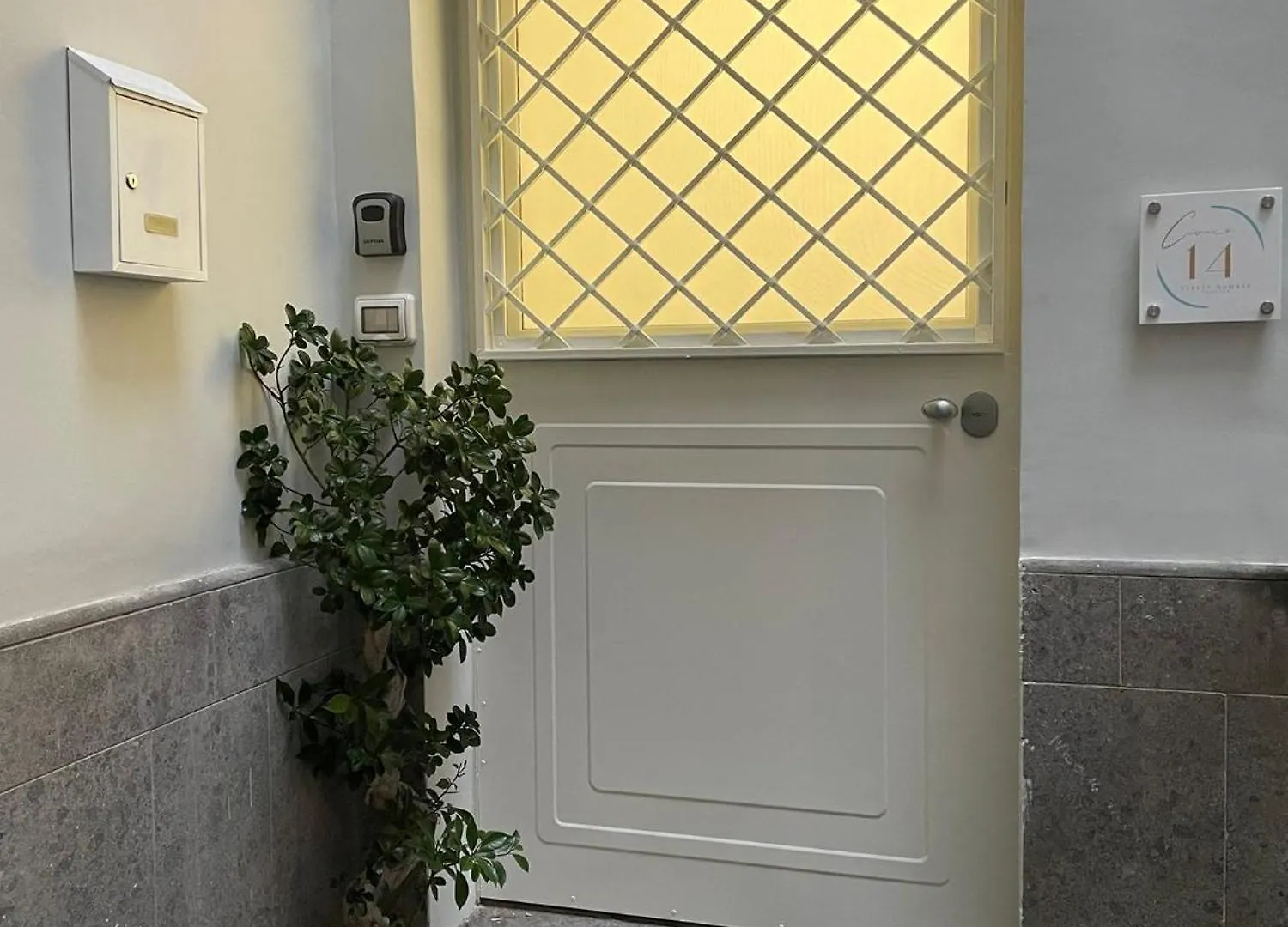 Civico 14 Chiaia Apartment Naples