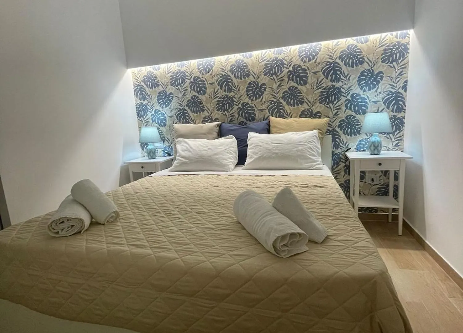 Civico 14 Chiaia Apartment Naples Italy