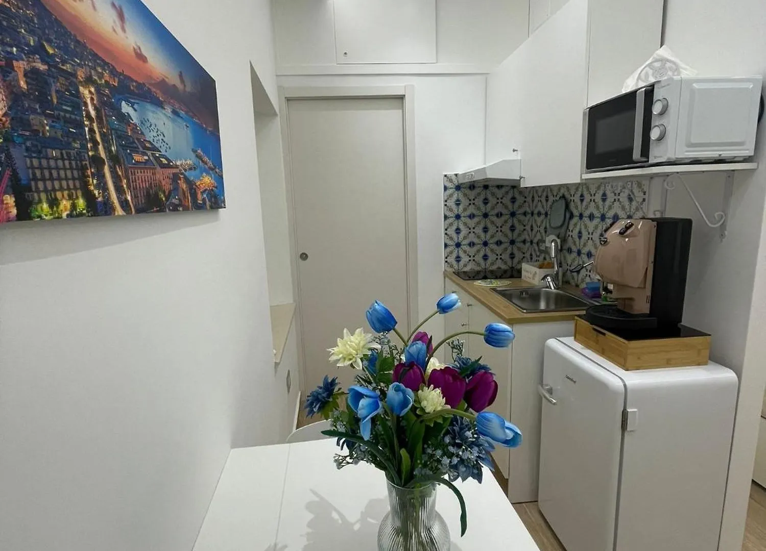 Civico 14 Chiaia Apartment Naples 0*,
